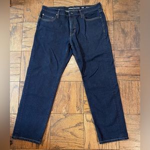 Amazon Essentials -Straight leg 36W x 29L